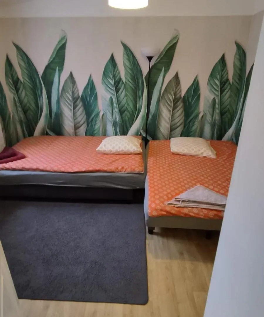 Studio Sur Jardin Villejuif 0*,  France